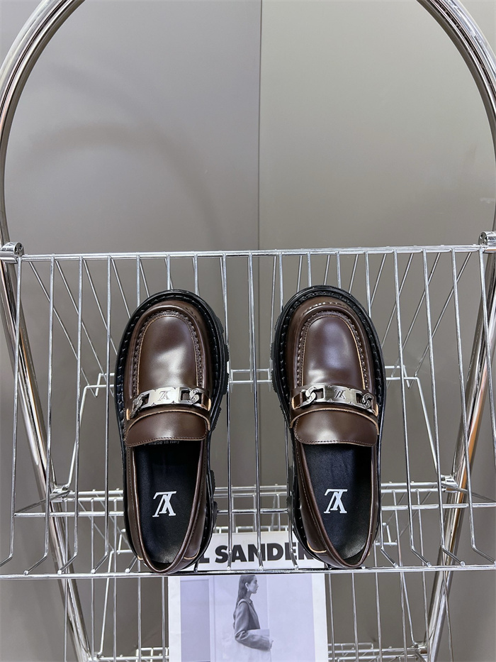 20250101214004/20241215001011_ab62b2526ad862d27eff3825ef72fc30_e3t5.jpg Array