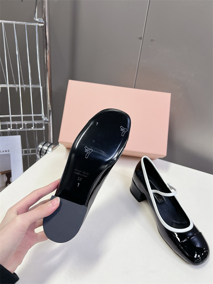 20250101214004/20241215003758_ab62b2526ad862d27eff3825ef72fc30_2s9r.jpg Array