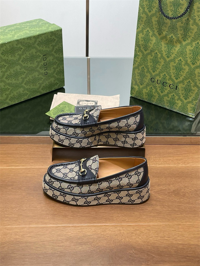 20250101214004/20241215004831_ab62b2526ad862d27eff3825ef72fc30_732m.jpg Array