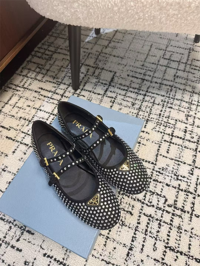 20250101214004/20241215005014_ab62b2526ad862d27eff3825ef72fc30_shhf.jpg Array