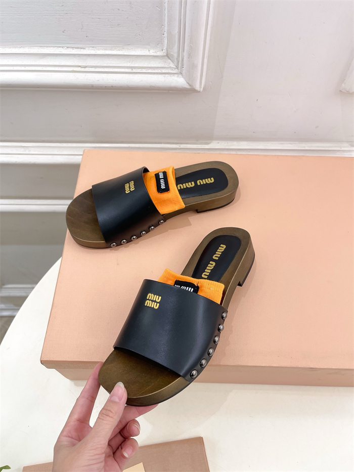 20250101214004/20241215011235_ab62b2526ad862d27eff3825ef72fc30_r6ca.jpg Array