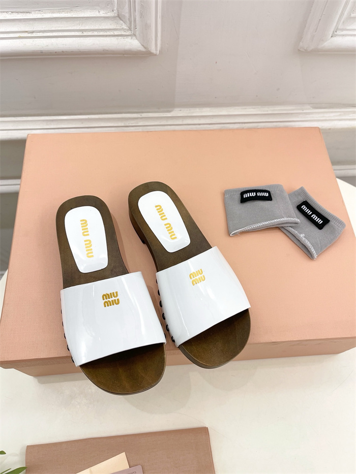 20250101214004/20241215011239_ab62b2526ad862d27eff3825ef72fc30_rbfx.jpg Array