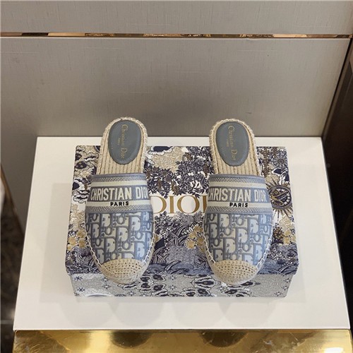 20250101214004/2141ea94702ec2211305de502cb81d3d_1599627124_7501.jpg Array