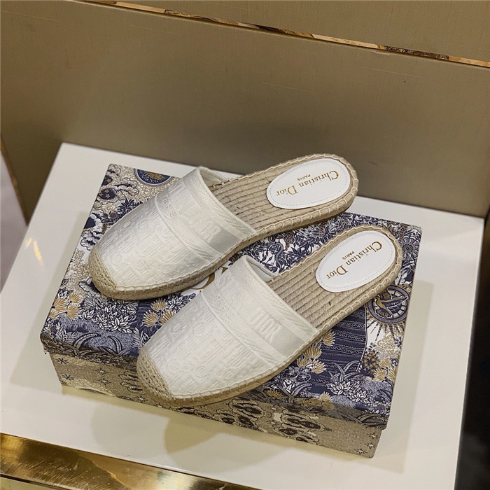 20250101214004/2141ea94702ec2211305de502cb81d3d_1599627201_0631.jpg Array