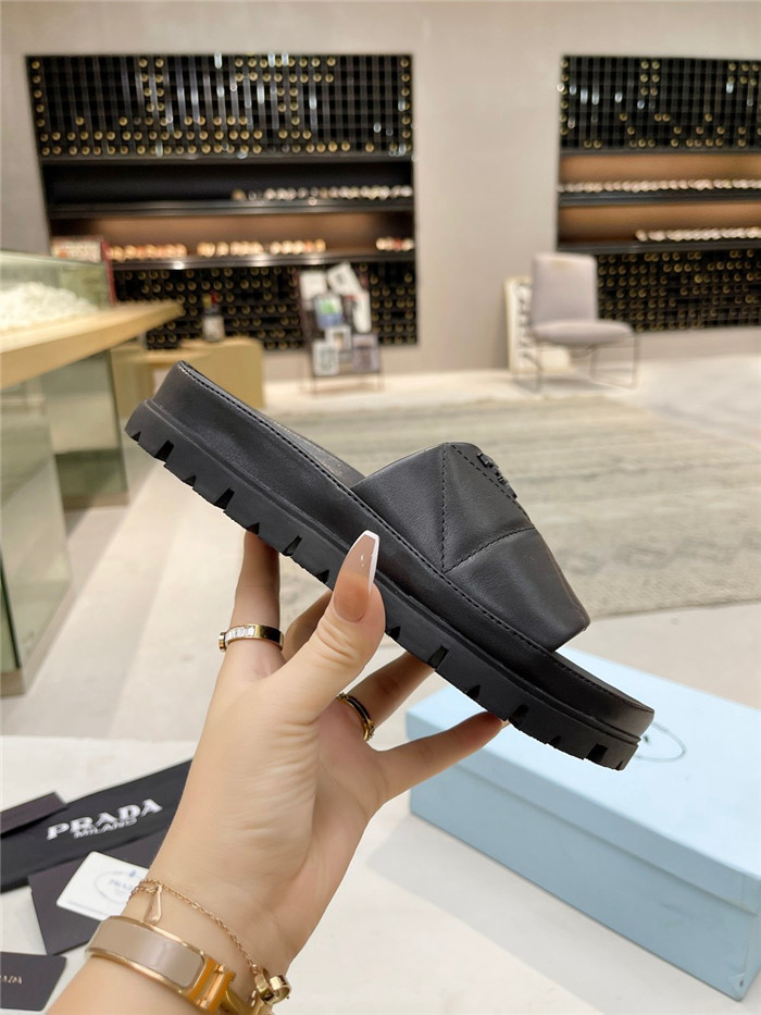 PRADA  프라다 여성용 슬리퍼 P36510