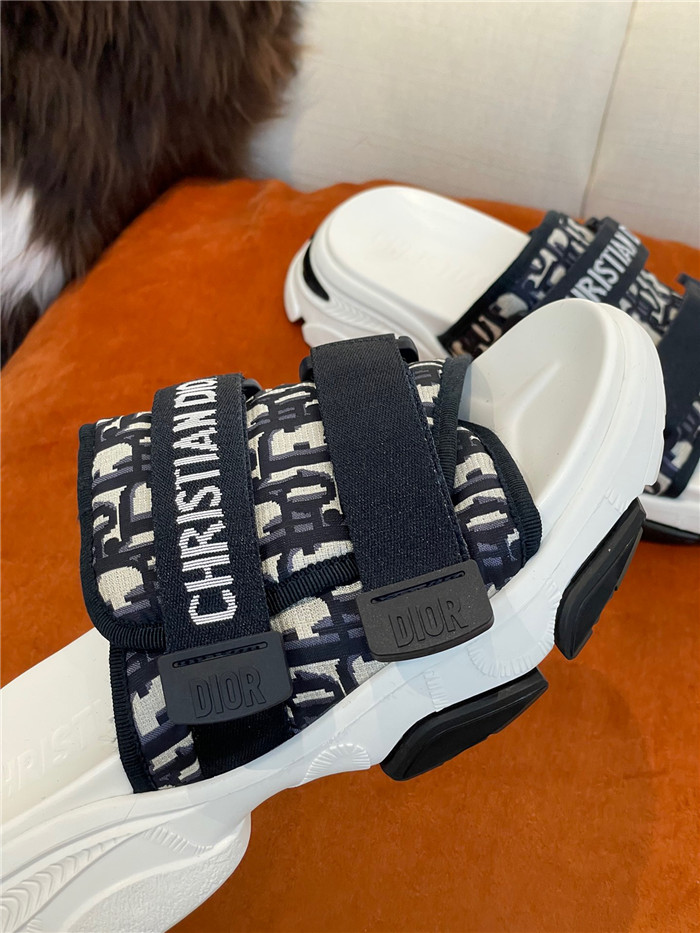 20250101214004/307935d1faa5bc156d3d90d633e6a9e2_1651229948_2113.jpg Array