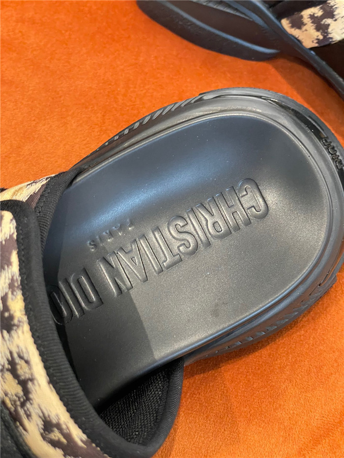 20250101214004/307935d1faa5bc156d3d90d633e6a9e2_1651229954_006.jpg Array