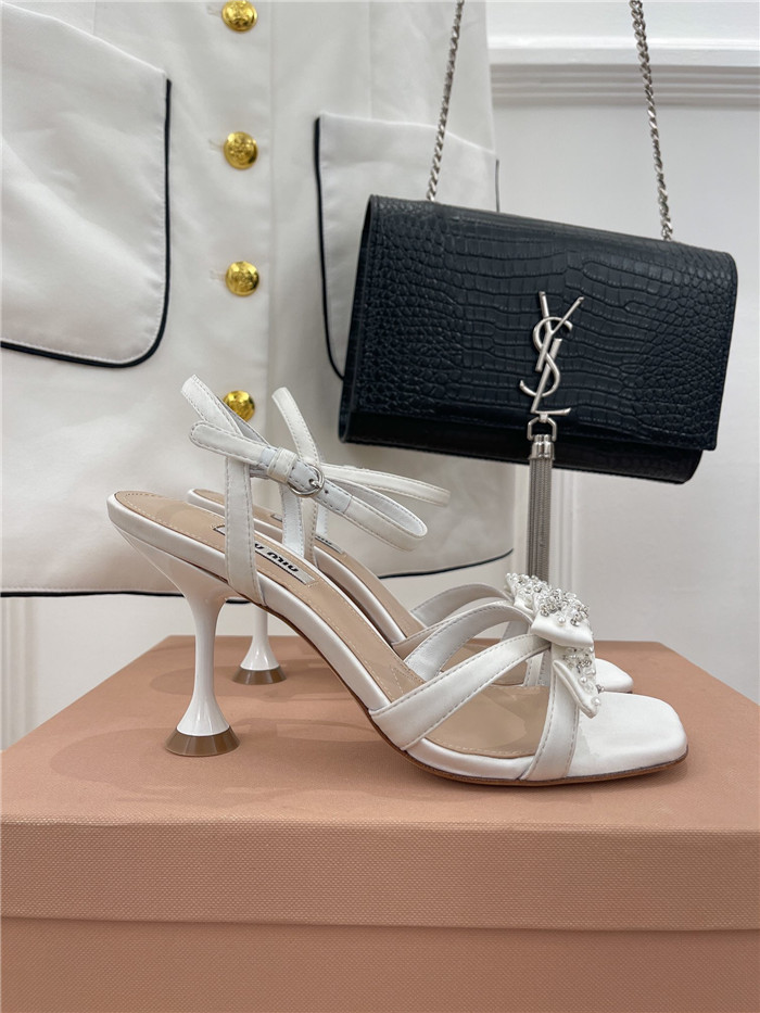 Miumiu 미우미우 여성용 샌들 (힐높이5CM) M00800