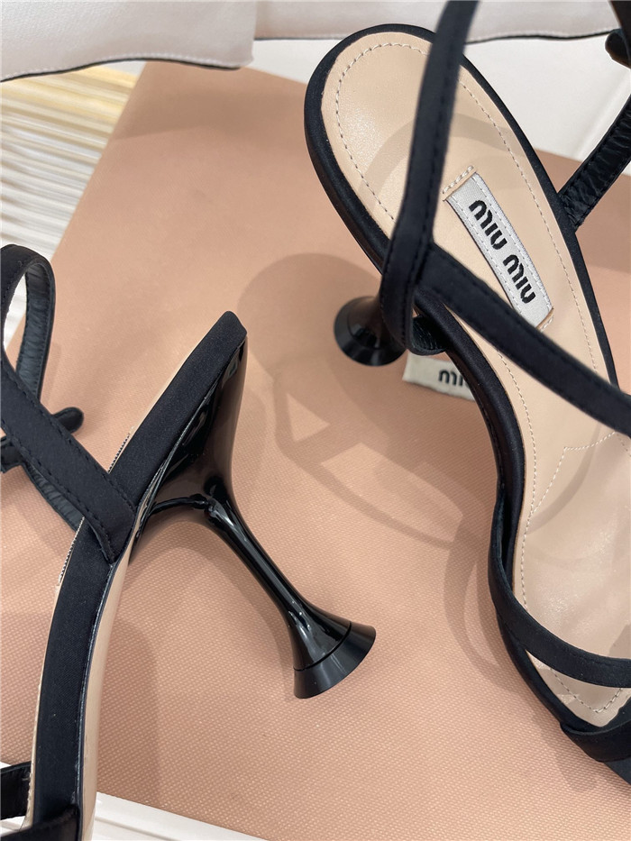 20250101214004/30fba8f042d69877d8223304df7d8e79_1659667101_3622.jpg Array