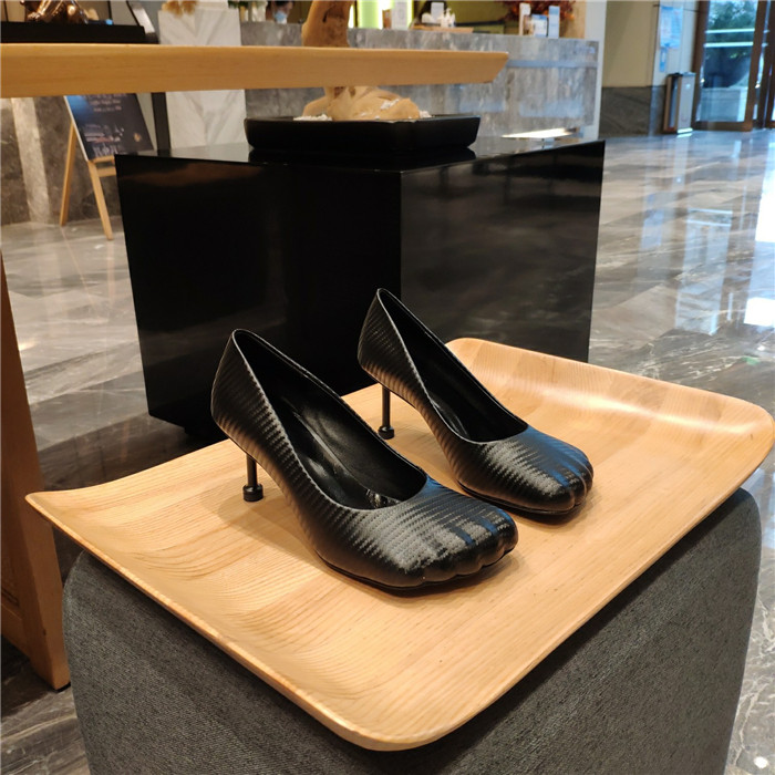 20250101214004/30fba8f042d69877d8223304df7d8e79_1659873214_9477.jpg Array