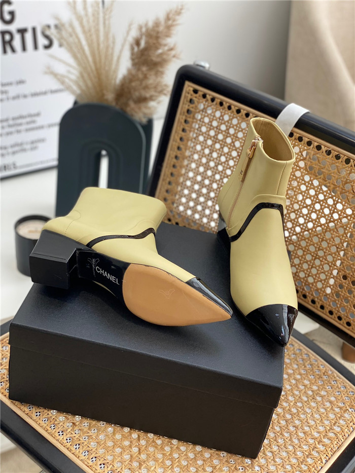 20250101214004/30fba8f042d69877d8223304df7d8e79_1659873472_5679.jpg Array