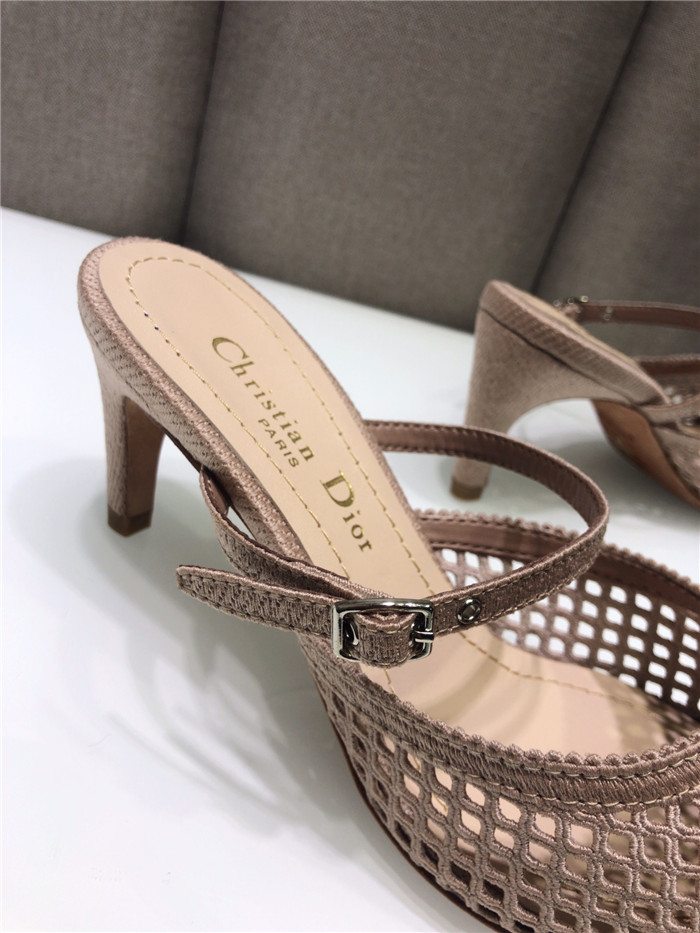 20250101214004/495587aad2104e90a9b0916a1992419c_1619765522_214.jpg Array