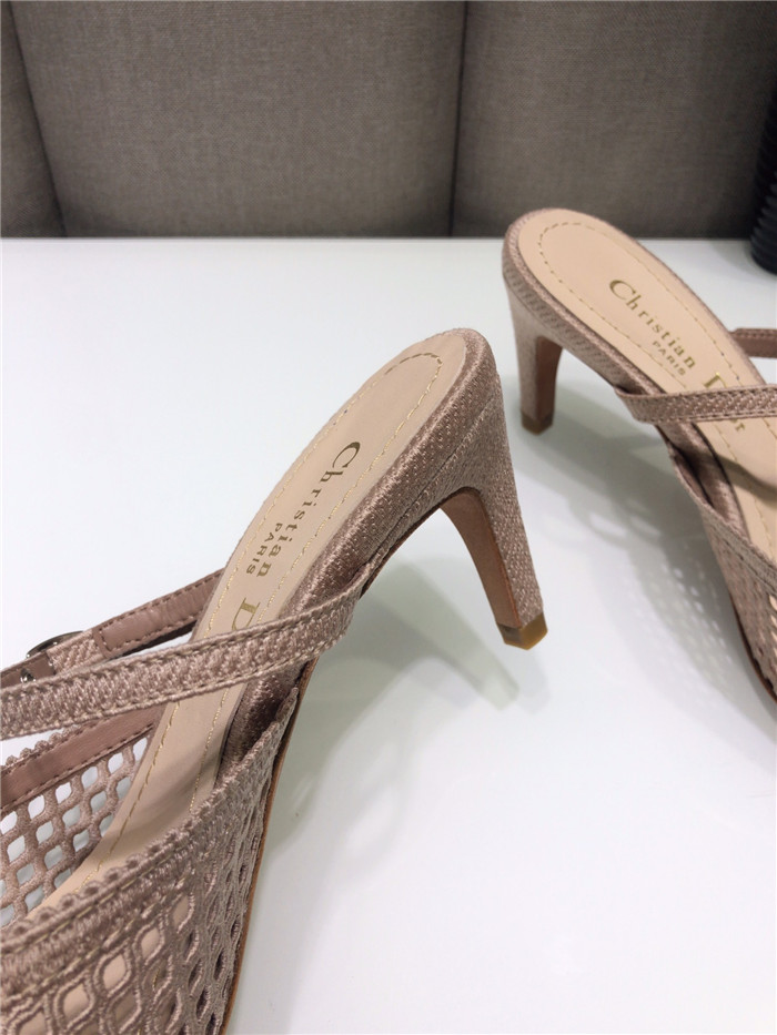 20250101214004/495587aad2104e90a9b0916a1992419c_1619765522_4507.jpg Array