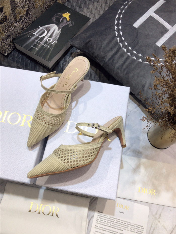 20250101214004/495587aad2104e90a9b0916a1992419c_1619765537_1715.jpg Array