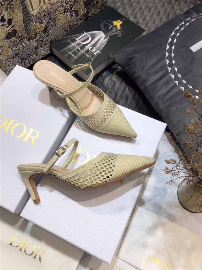 20250101214004/495587aad2104e90a9b0916a1992419c_1619765537_4051.jpg Array