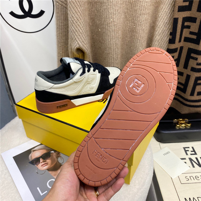 20250101214004/564829498f3f2fae2aaa264eef284671_1640075184_2985.jpg Array