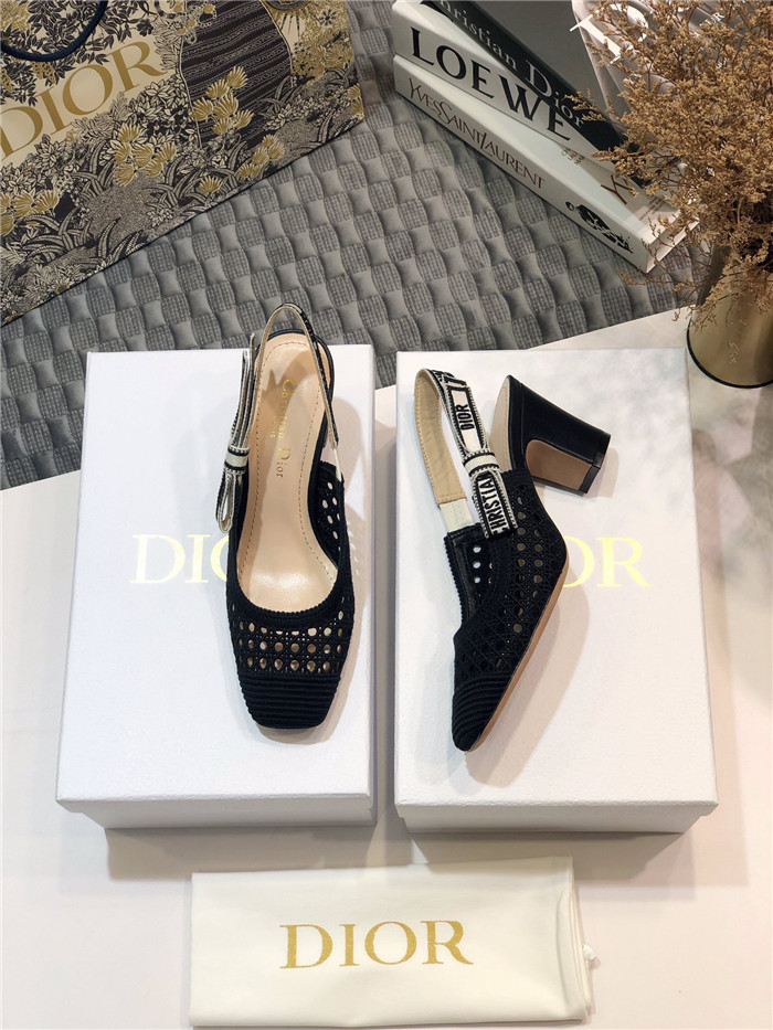 20250101214004/5fc4955214381ceb9a4d22d4d42e2e7e_1606491029_0796.jpg Array