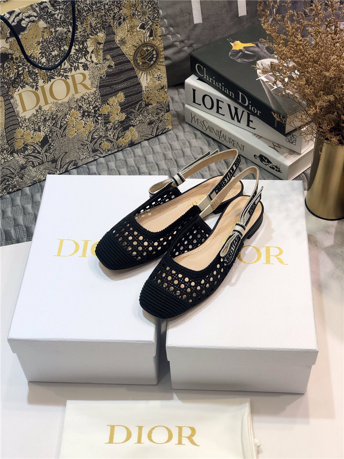 20250101214004/5fc4955214381ceb9a4d22d4d42e2e7e_1606491141_0395.jpg Array