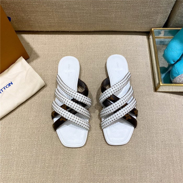 LOUIS VUITTON 루이비통 여성용 슬리퍼 L65000