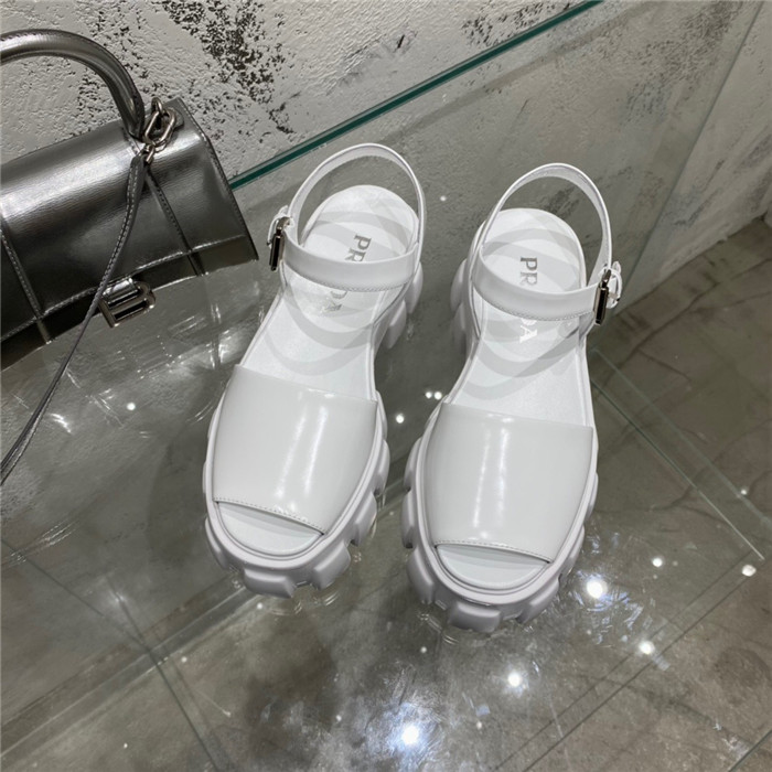 PRADA  프라다 여성용 샌들 (굽5.5CM) P14015-2