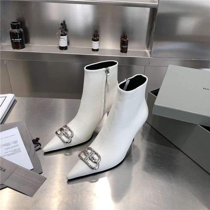 20250101214004/63b9d14c8cab6b16fd89cc24e88f3512_1605679885_5841.jpg Array