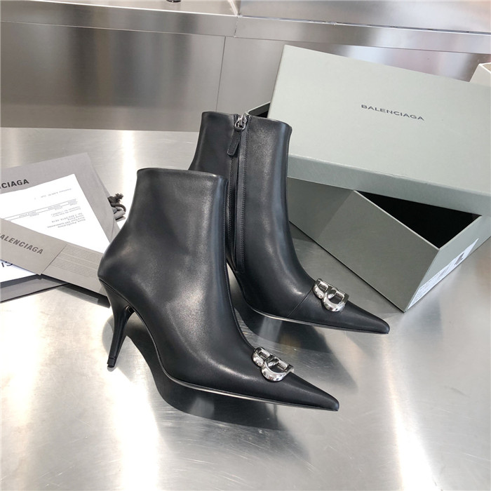 20250101214004/63b9d14c8cab6b16fd89cc24e88f3512_1605679897_0583.jpg Array