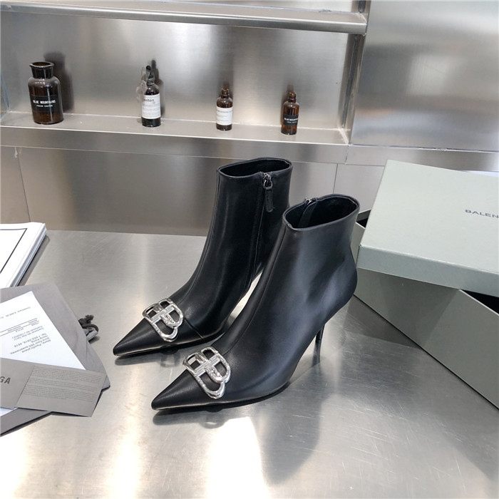 20250101214004/63b9d14c8cab6b16fd89cc24e88f3512_1605679900_1042.jpg Array