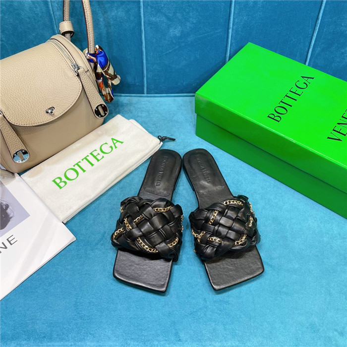 Bottega Veneta  보테가베네타 여성용 슬리퍼 BV64055