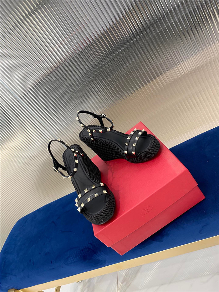 20250101214004/647e2957d01a5ac503c6d29b28a516f3_1619152354_0549.jpg Array