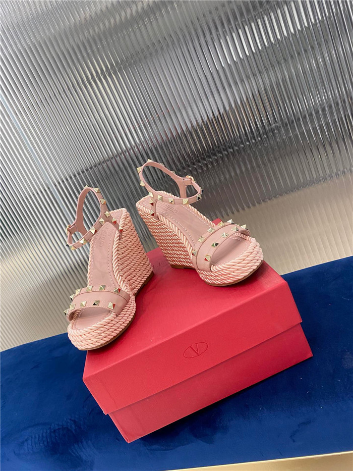 20250101214004/647e2957d01a5ac503c6d29b28a516f3_1619152358_2154.jpg Array