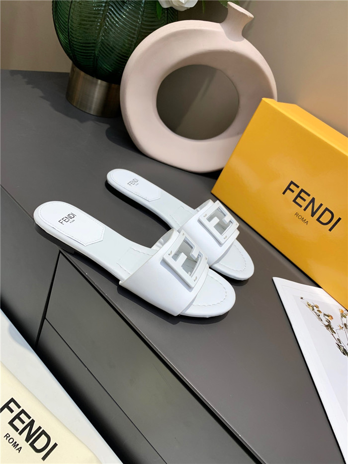 Fendi 펜디 여성용 슬리퍼 F3164