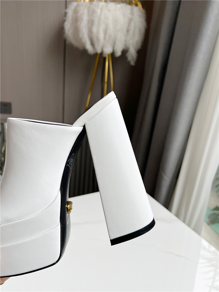 20250101214004/7b1399ded0d8786d8b3679e0c2fa6a1a_1642641479_0832.jpg Array