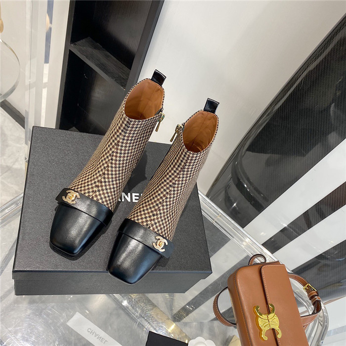 CHANEL   샤넬 여성용 부츠 C69033