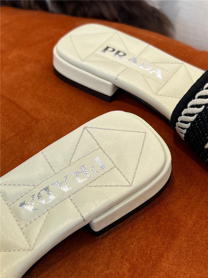 20250101214004/93486a8f0ea07517b1eb5fe3614faadd_1647844821_2227.jpg Array