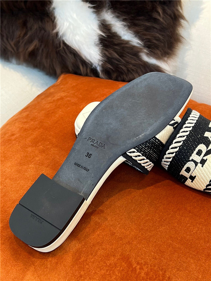 20250101214004/93486a8f0ea07517b1eb5fe3614faadd_1647844822_2465.jpg Array