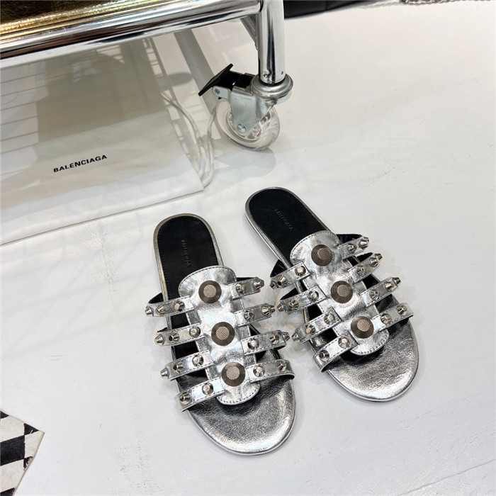 20250101214004/a5eb27dbc35af48528ee61b5753e2efc_1652334702_0617.jpg Array