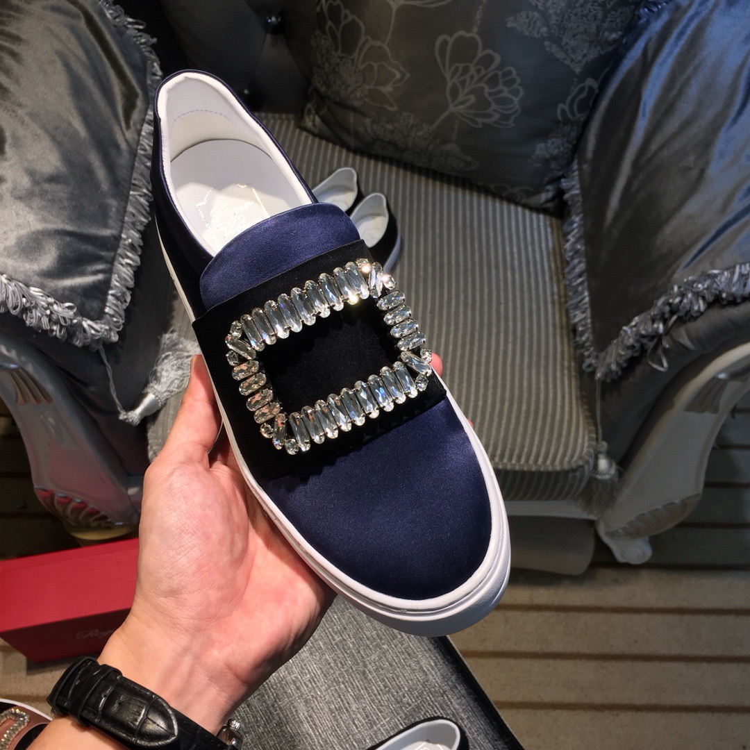 로저비비에 스니커즈 (250사이즈 주문제작)