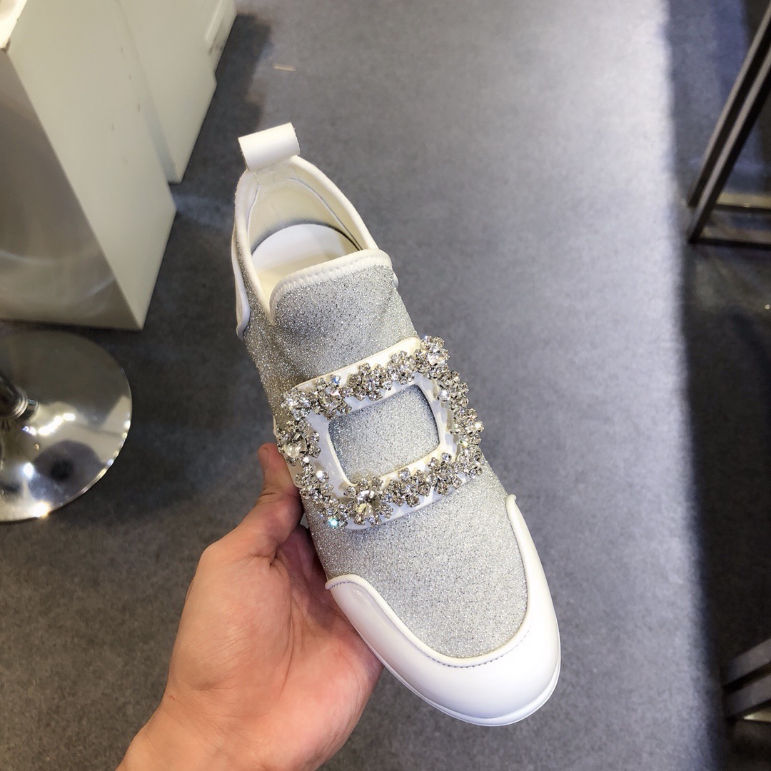 로저비비에 스니커즈 (250사이즈 주문제작)