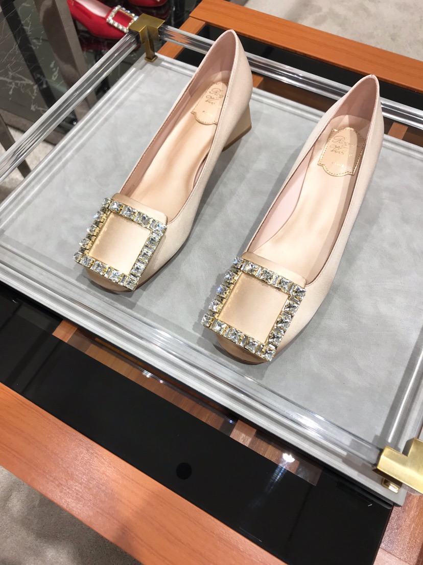 로저비비에 구두봄신상