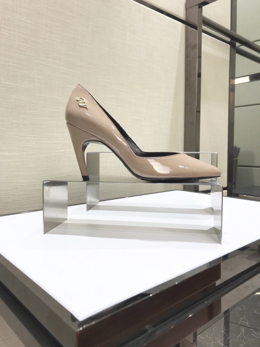 20250101214004/ad19caa1ea739ce25d5fdcdaefadfd8c_1591026122_1088.jpg Array