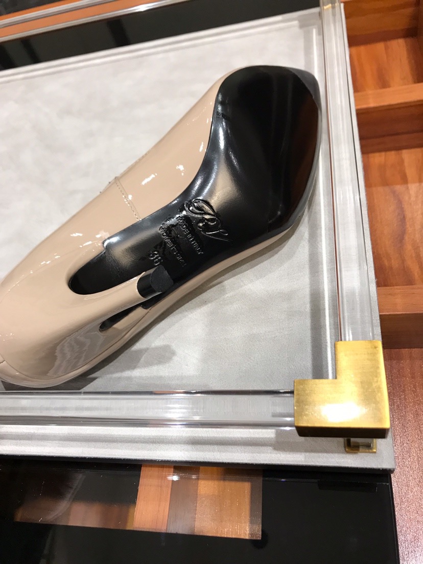 20250101214004/ad19caa1ea739ce25d5fdcdaefadfd8c_1591026132_0646.jpg Array