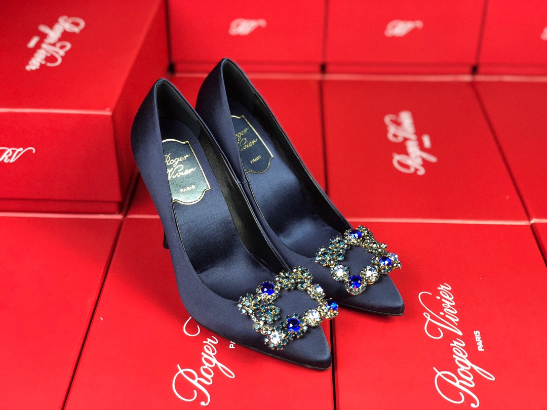 로저비비에 신상 힐&플랫슈즈 (220,250사이즈 주문제작)