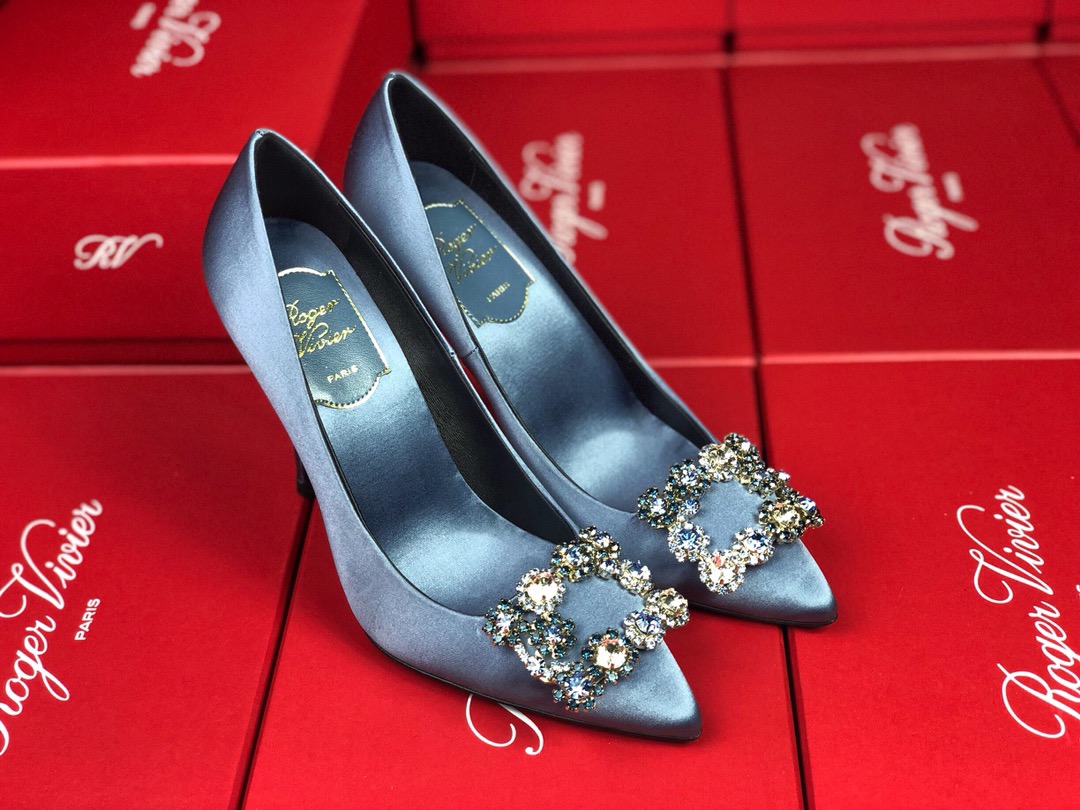 로저비비에 신상 힐&플랫슈즈 (220,250사이즈 주문제작)