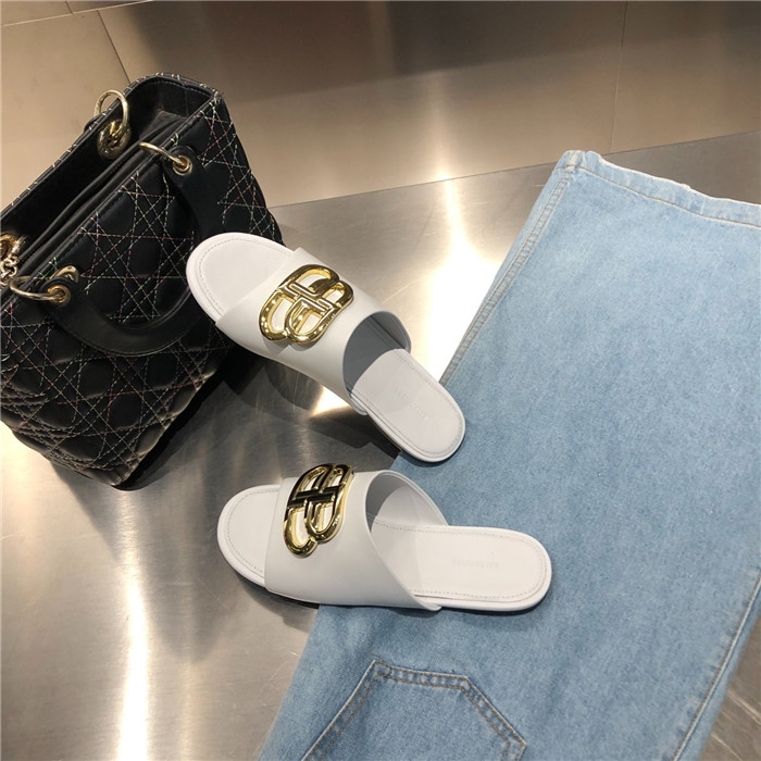 20250101214004/ad19caa1ea739ce25d5fdcdaefadfd8c_1591032530_7093.jpg Array