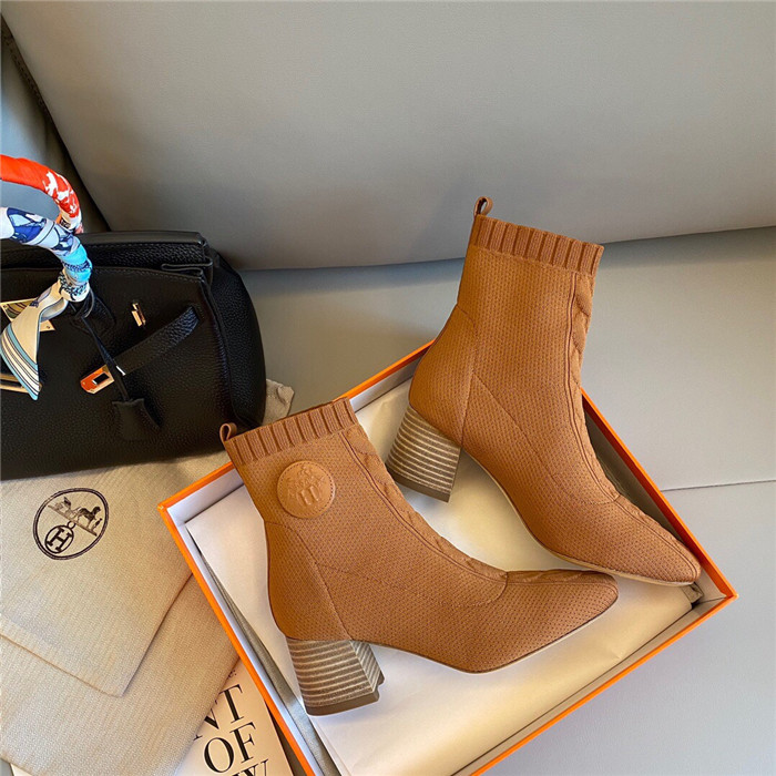 20250101214004/b515d42d5d32a3817f901fe82e51c952_1605767861_1473.jpg Array