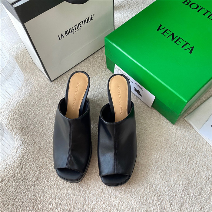 Bottega Veneta 보테가베네타 여성용 샌들 (굽높이8CM) BV37070