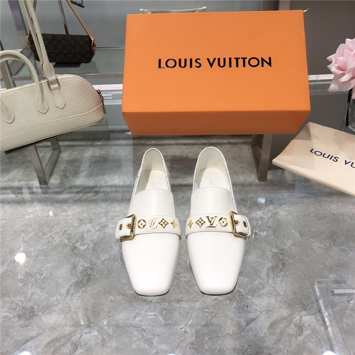 LOUIS VUITTON  루이비통 여성용 단화 L62101