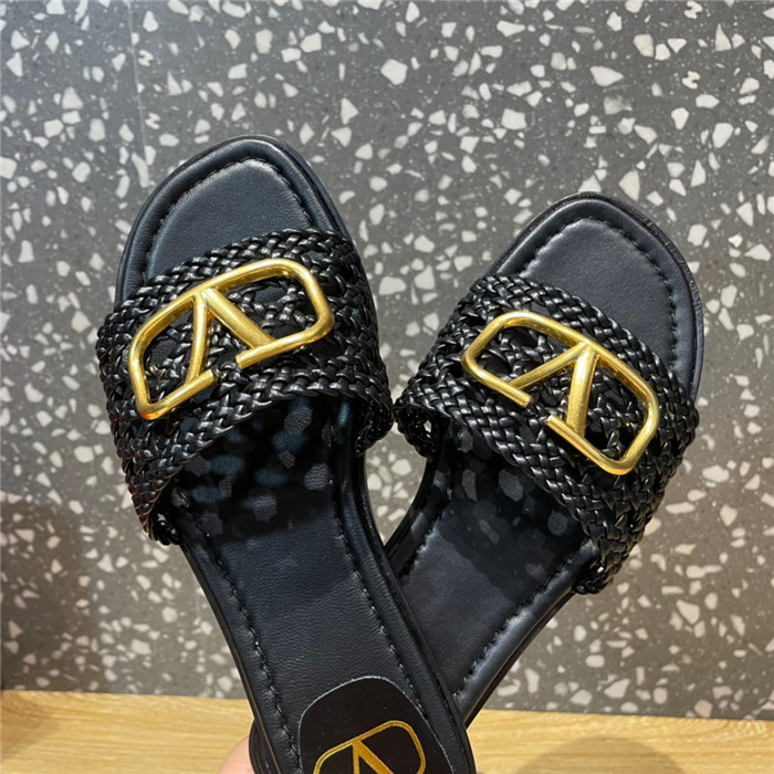 20250101214004/c15dec857043a9787936800a1d47709c_1656859561_4002.jpg Array