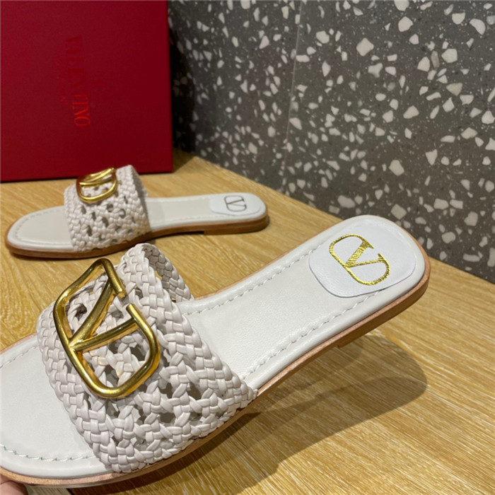 20250101214004/c15dec857043a9787936800a1d47709c_1656859568_5584.jpg Array