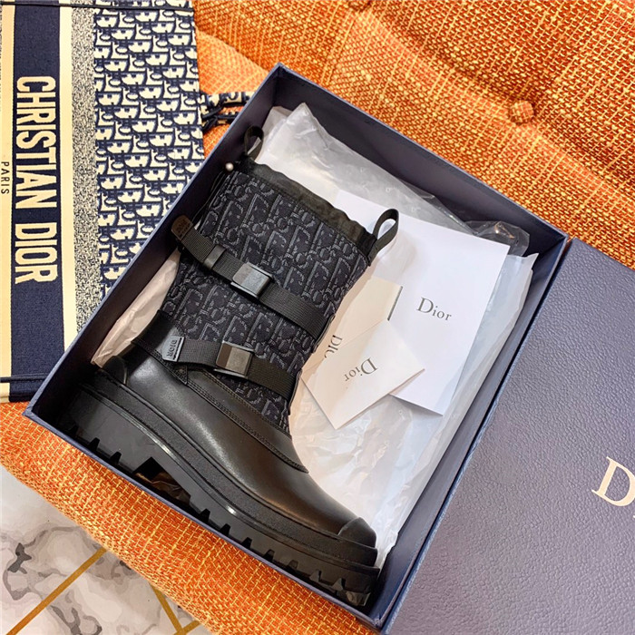 20250101214004/c62cce3acd2cd82787e59d690ca9d142_1606104130_7954.jpg Array